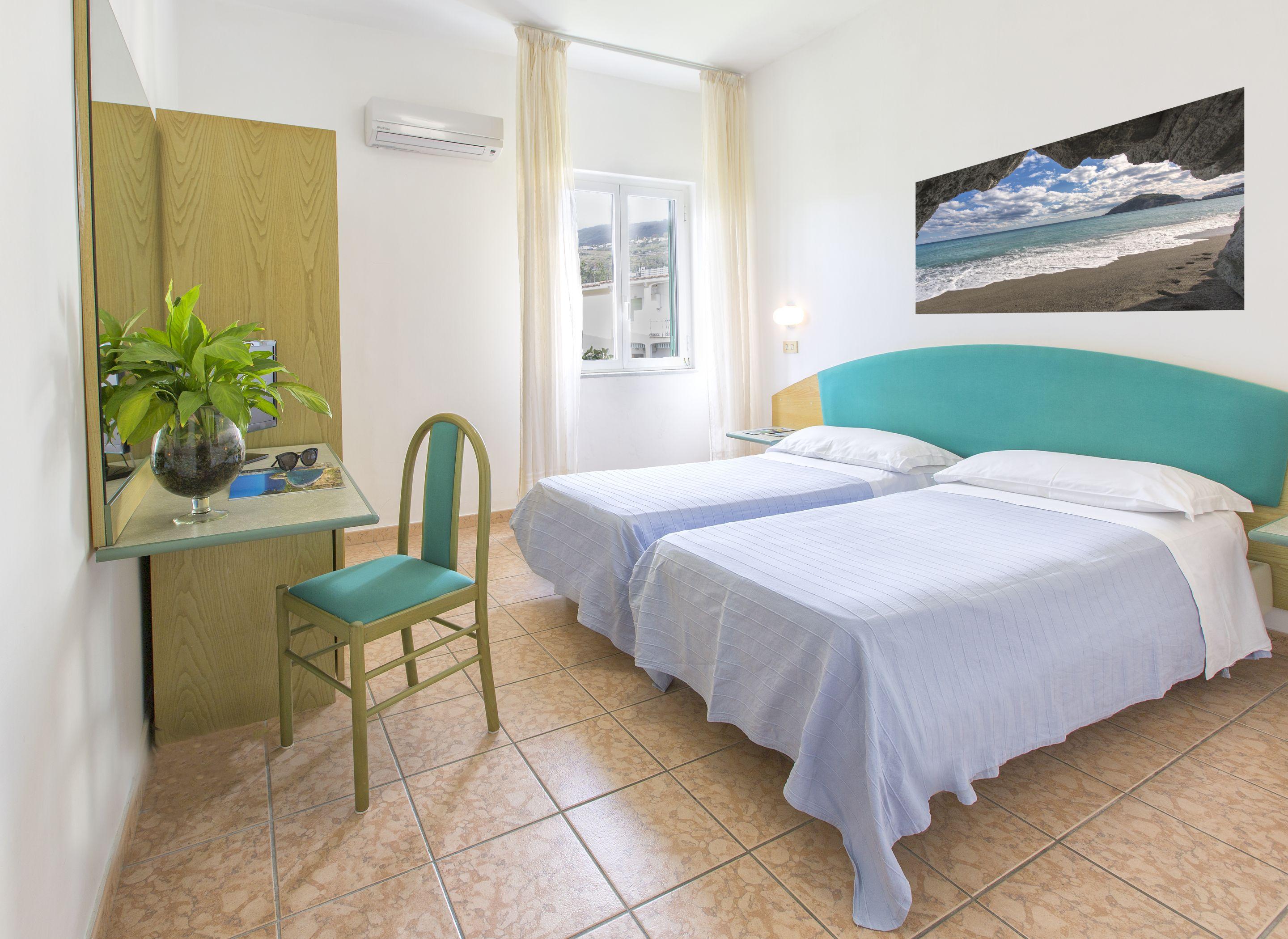 Hotel Vittoria Ischia Exterior photo