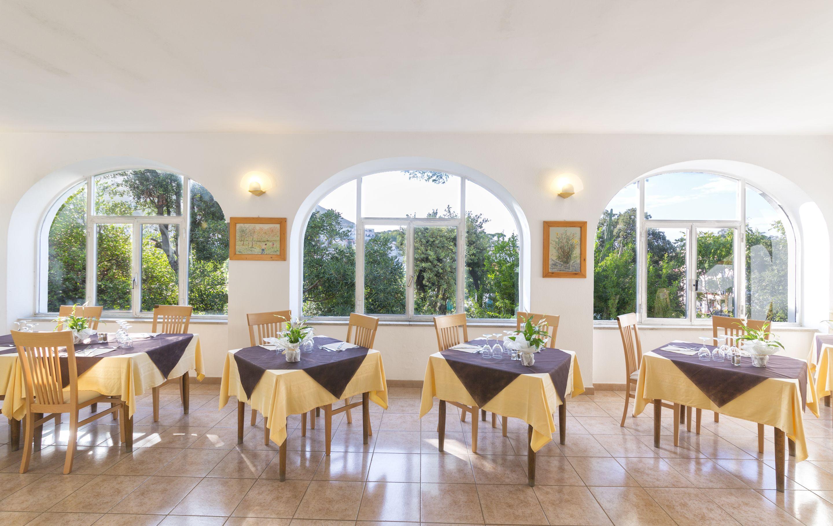 Hotel Vittoria Ischia Exterior photo