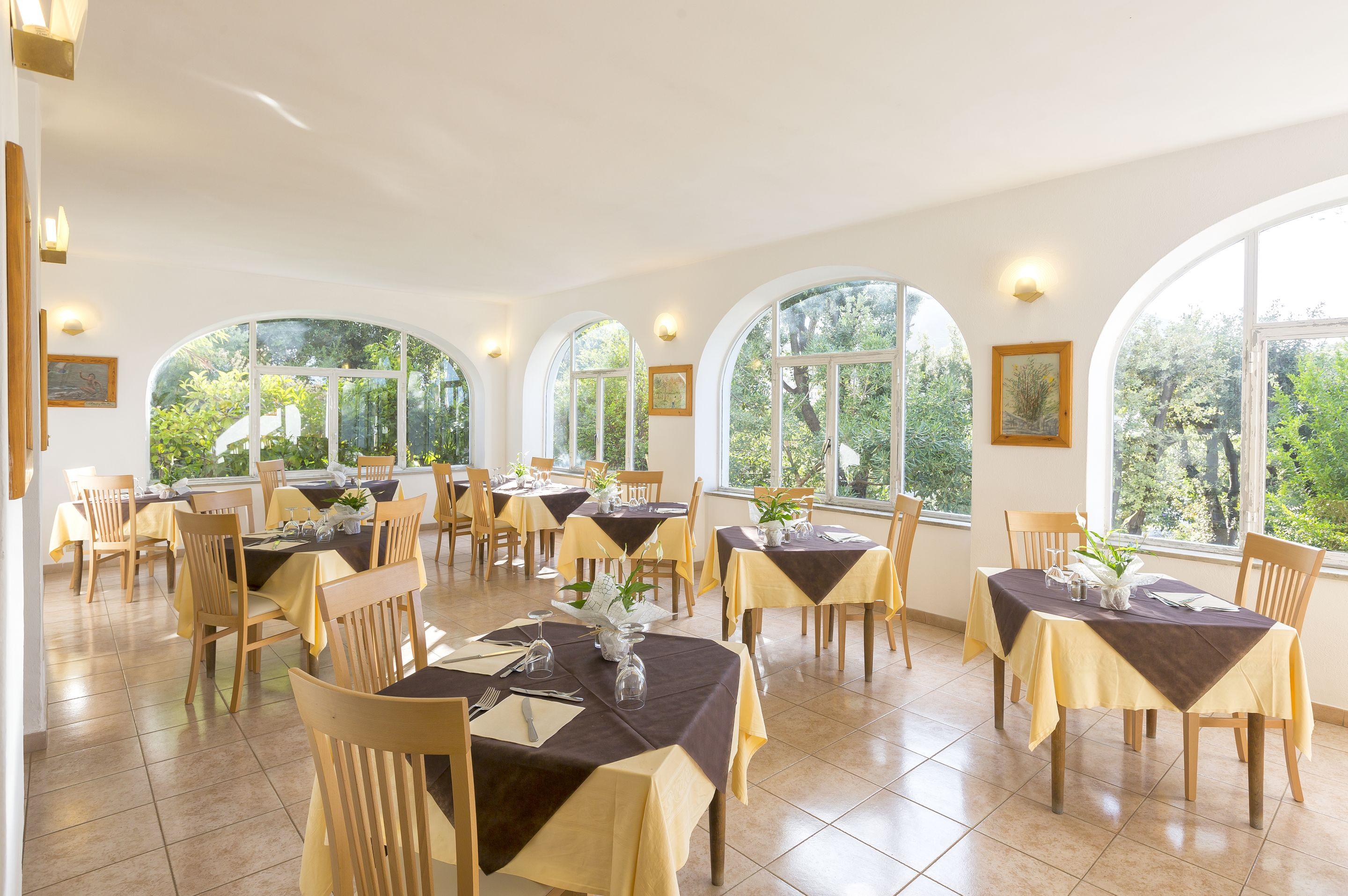 Hotel Vittoria Ischia Exterior photo