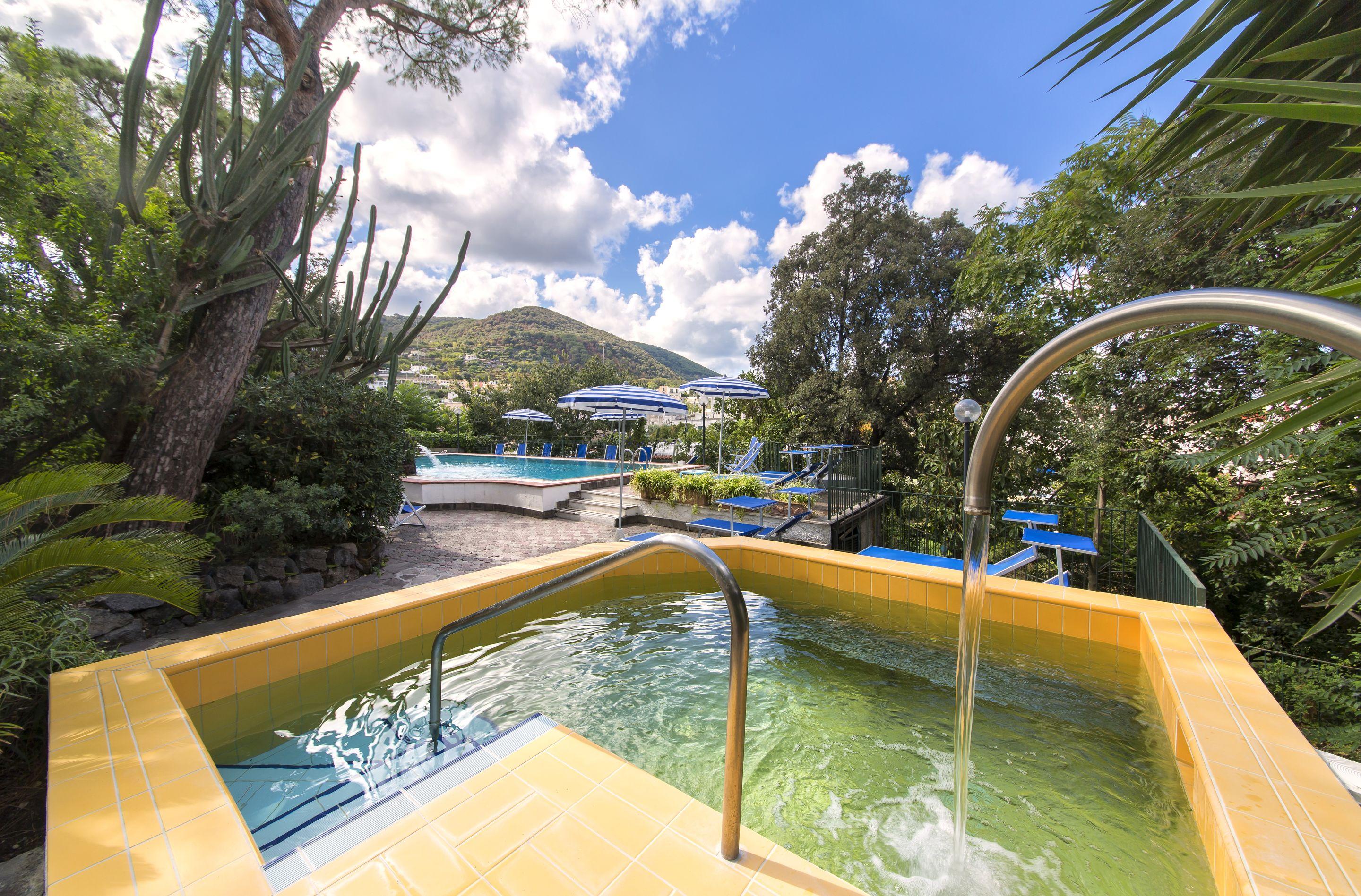 Hotel Vittoria Ischia Exterior photo