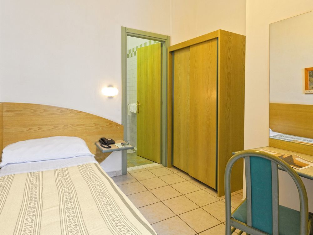 Hotel Vittoria Ischia Exterior photo